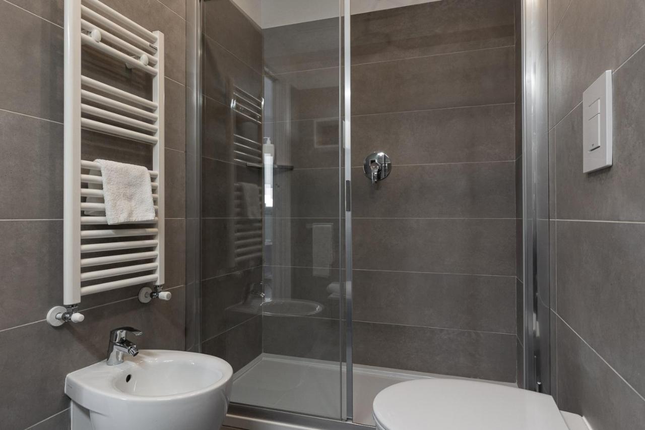 Oneweek Gaeta Suites And Apartments Eksteriør bilde