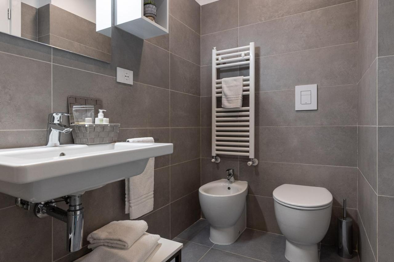 Oneweek Gaeta Suites And Apartments Eksteriør bilde