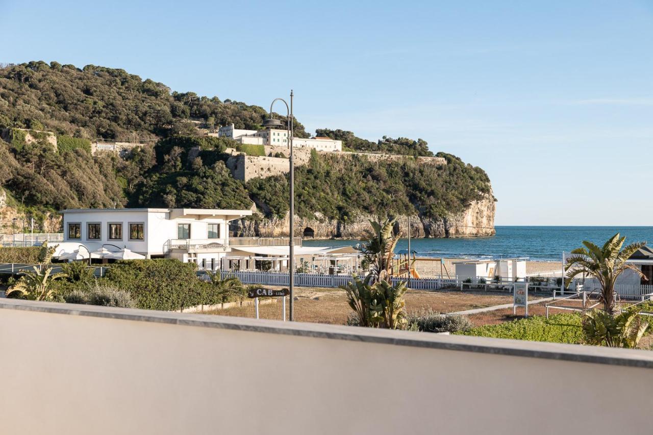 Oneweek Gaeta Suites And Apartments Eksteriør bilde