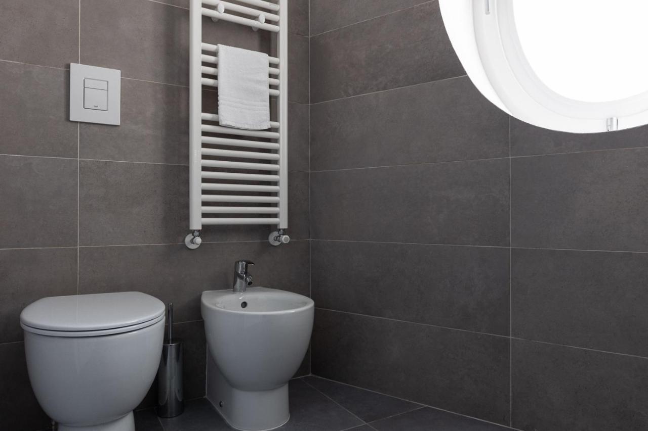 Oneweek Gaeta Suites And Apartments Eksteriør bilde