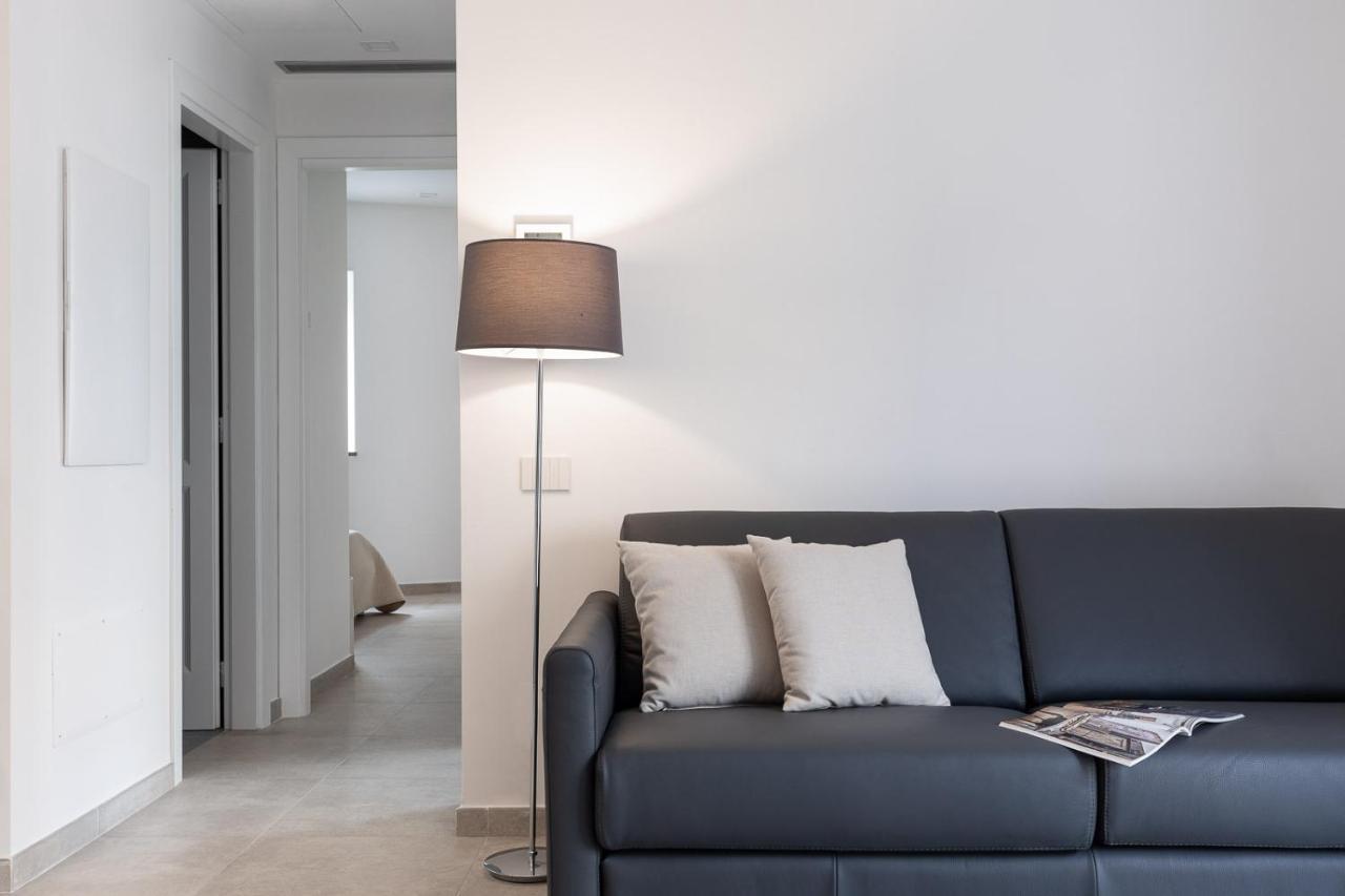 Oneweek Gaeta Suites And Apartments Eksteriør bilde