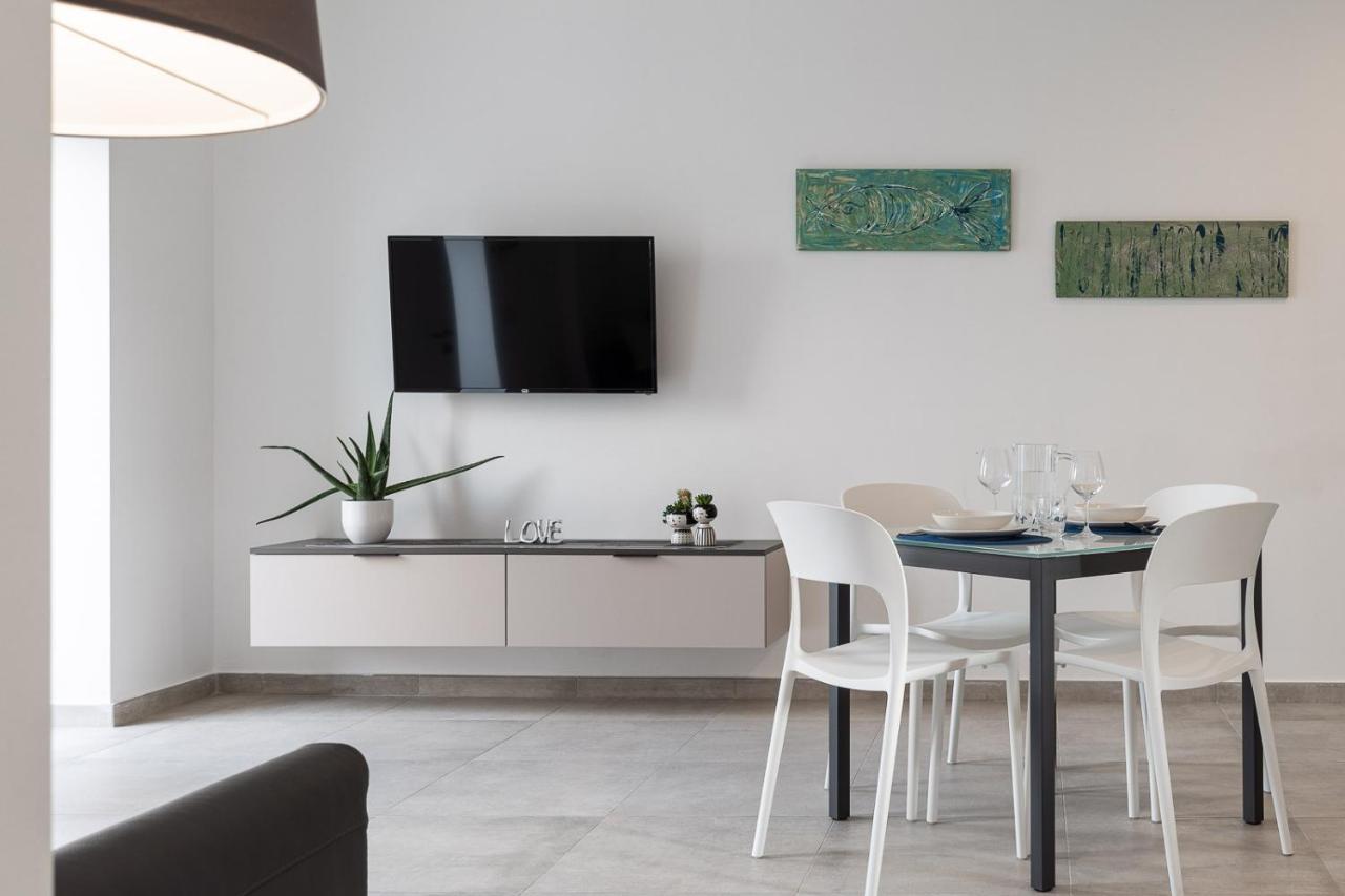 Oneweek Gaeta Suites And Apartments Eksteriør bilde